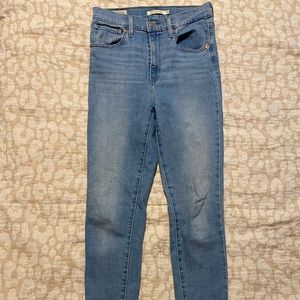 Levi’s Mile High Skinny Jeans